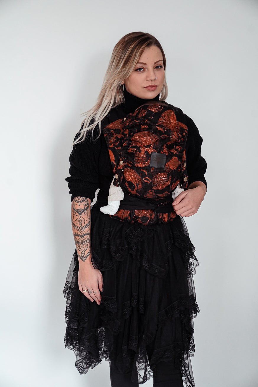 portador de bebê TaiTai Caveiras x Florian KOKADI